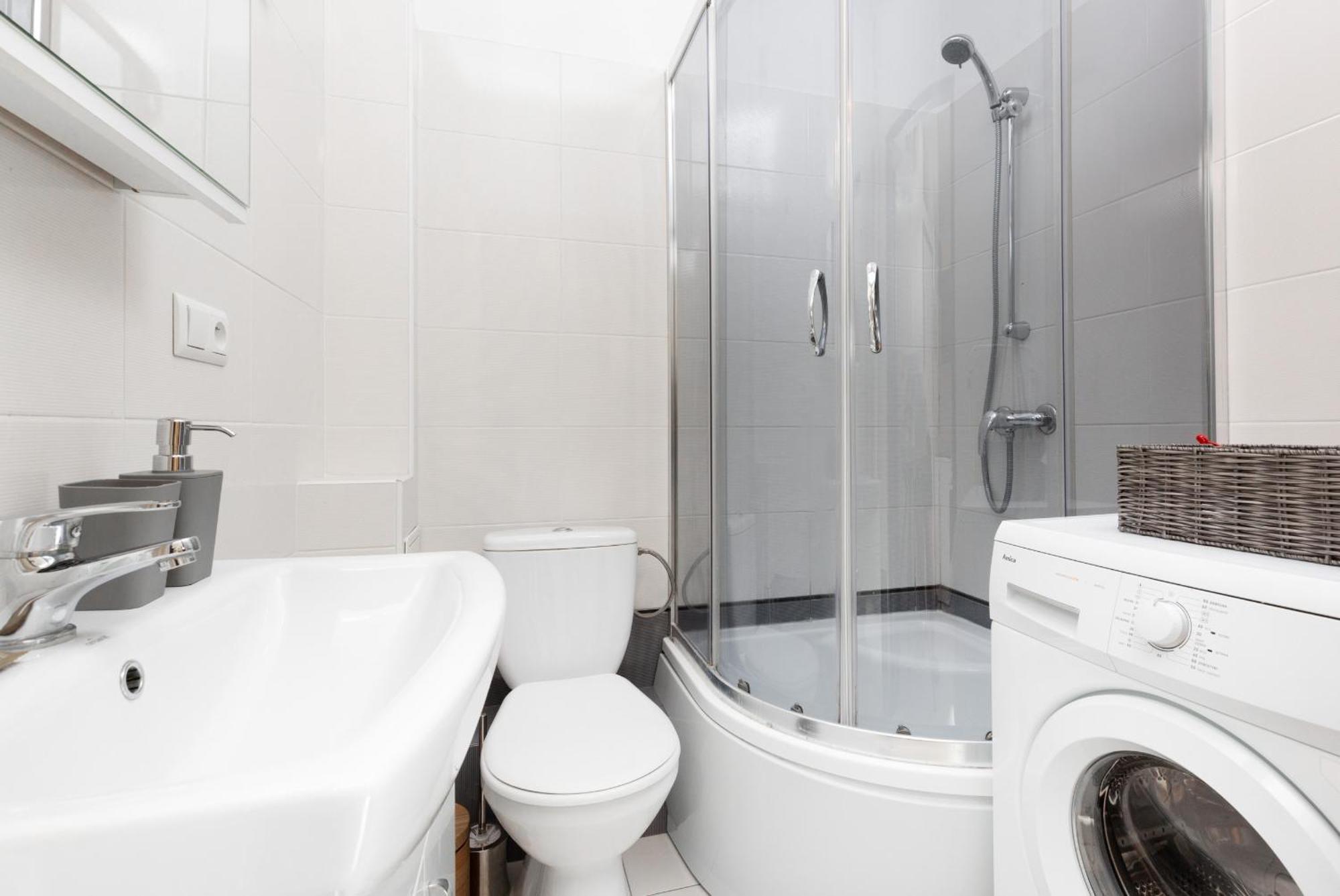 City Center Studio In By Renters Warszawa