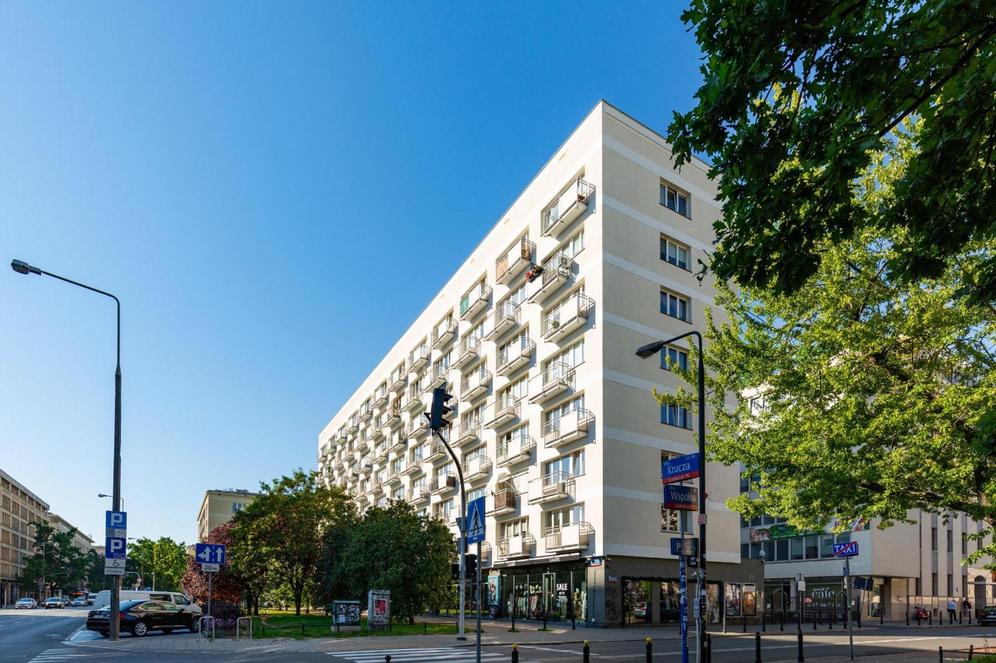 City Center Studio In By Renters *